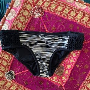 Frankie’s Bikinis Striped Crotchet Bikini Bottoms